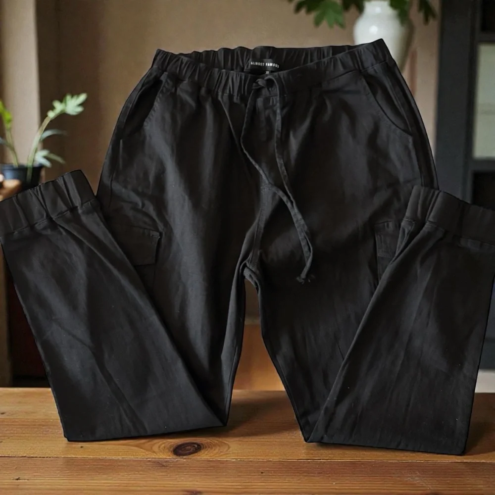 Almost Famous Black Cargo Pants - Picture 1 of 5